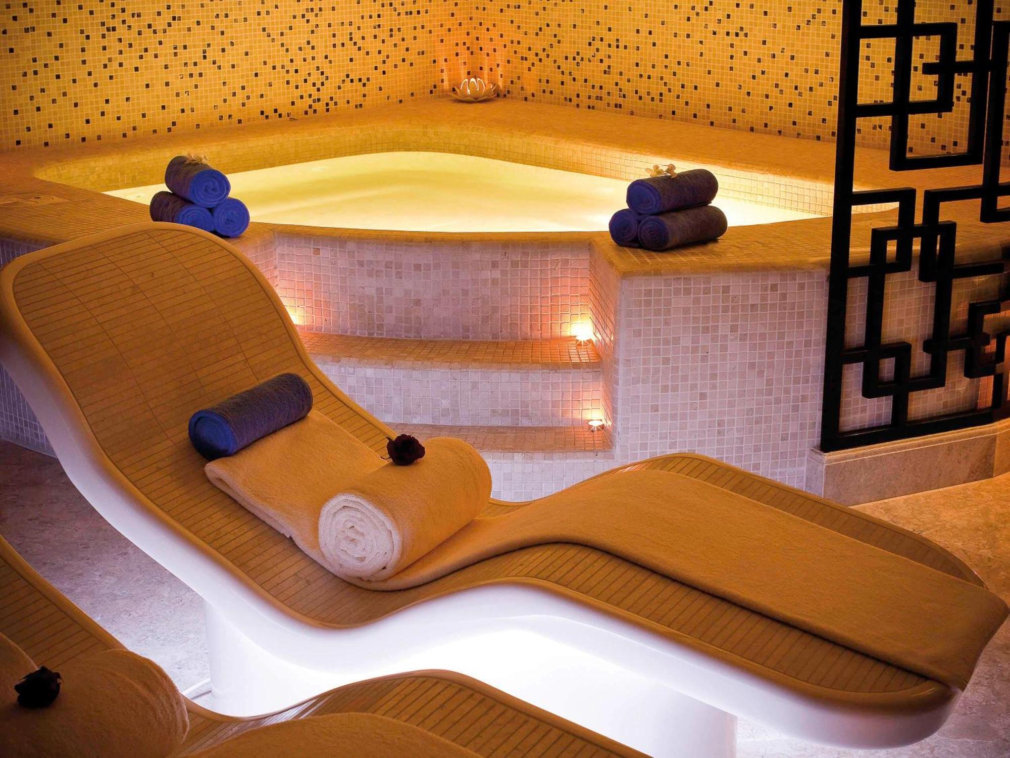 โมเวนพิก อัล โคบาร์ บีช Hotel อัลโคห์บาร์ ภายนอก รูปภาพ