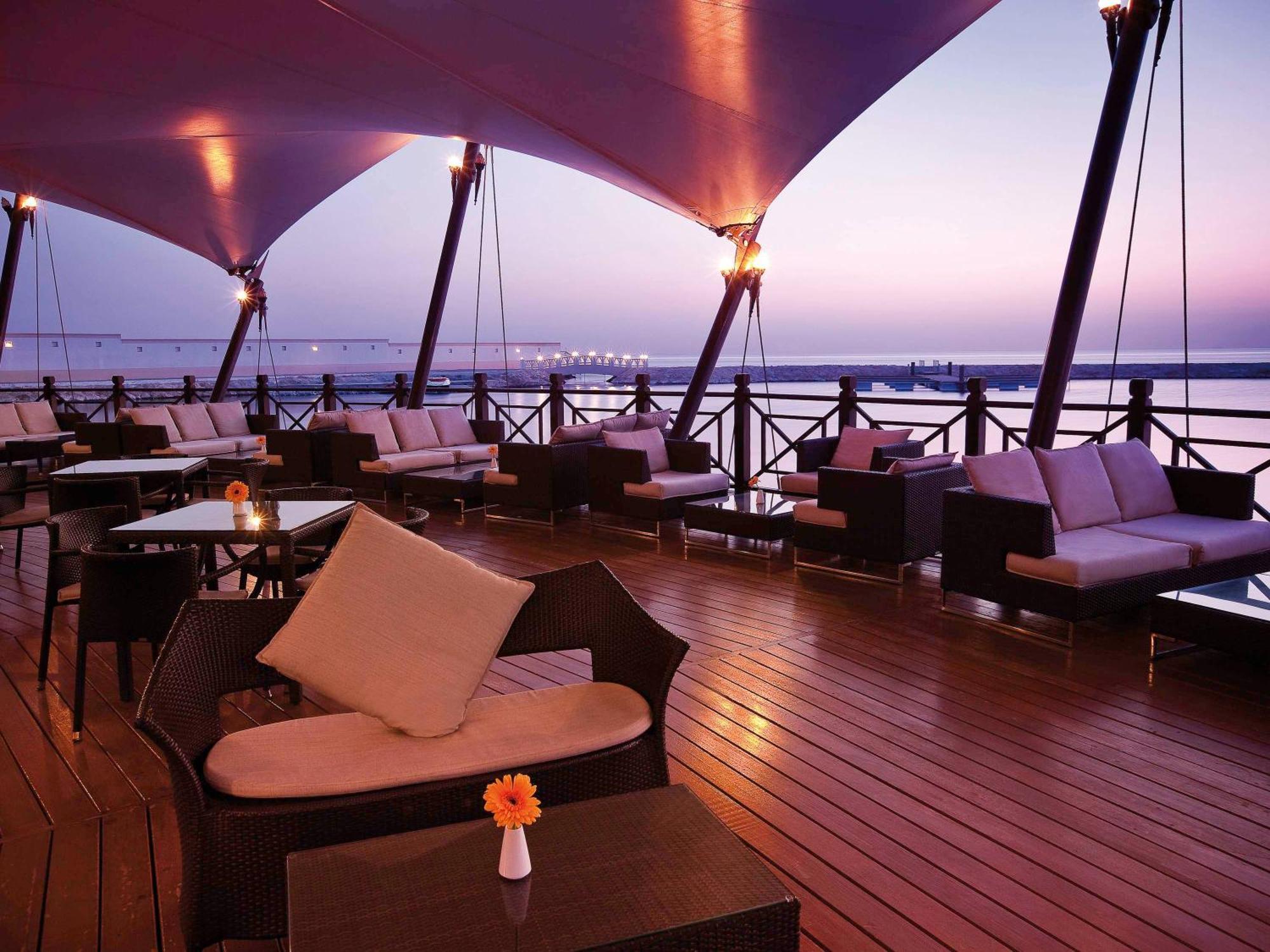 โมเวนพิก อัล โคบาร์ บีช Hotel อัลโคห์บาร์ ภายนอก รูปภาพ