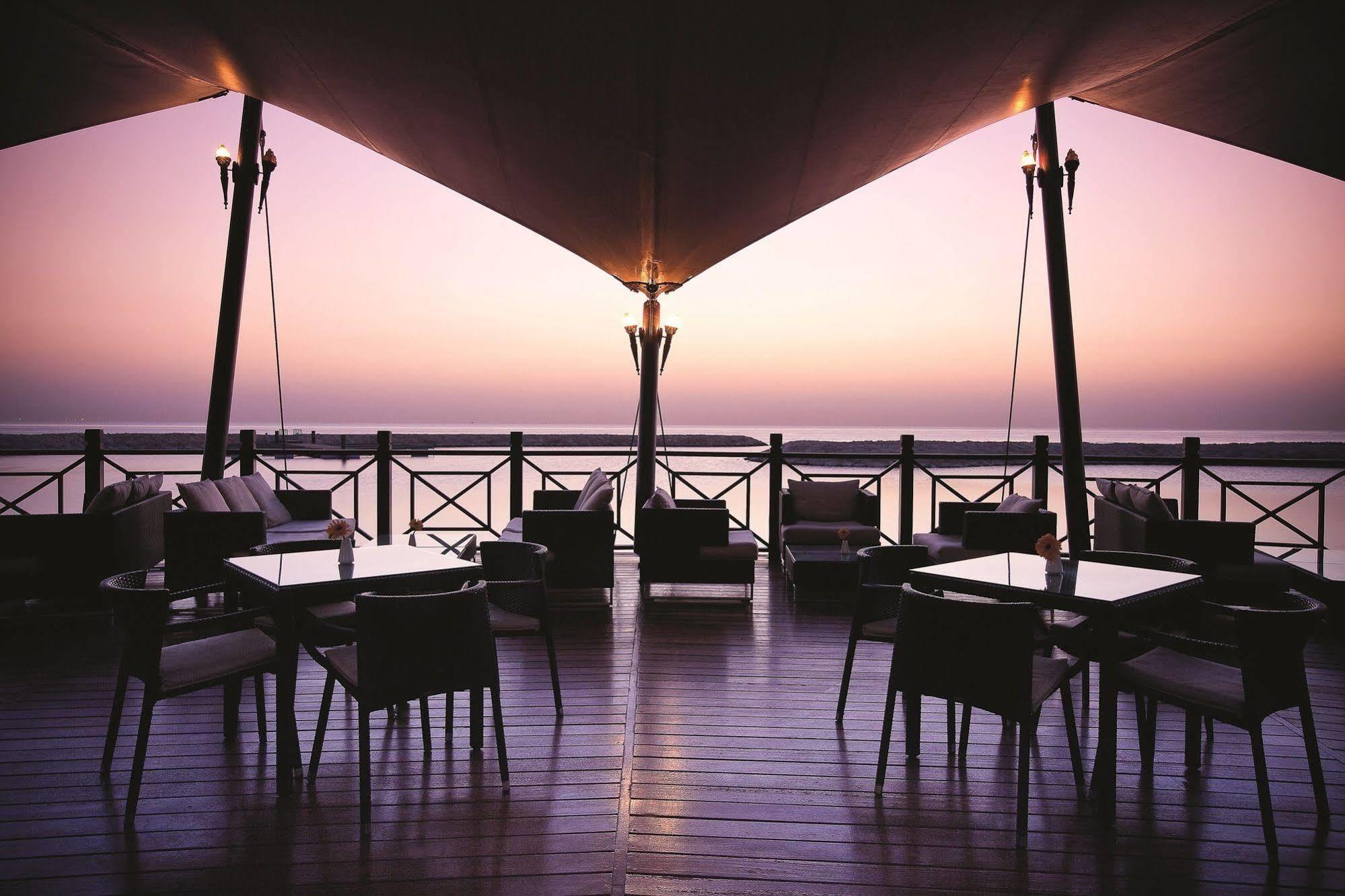 โมเวนพิก อัล โคบาร์ บีช Hotel อัลโคห์บาร์ ภายนอก รูปภาพ