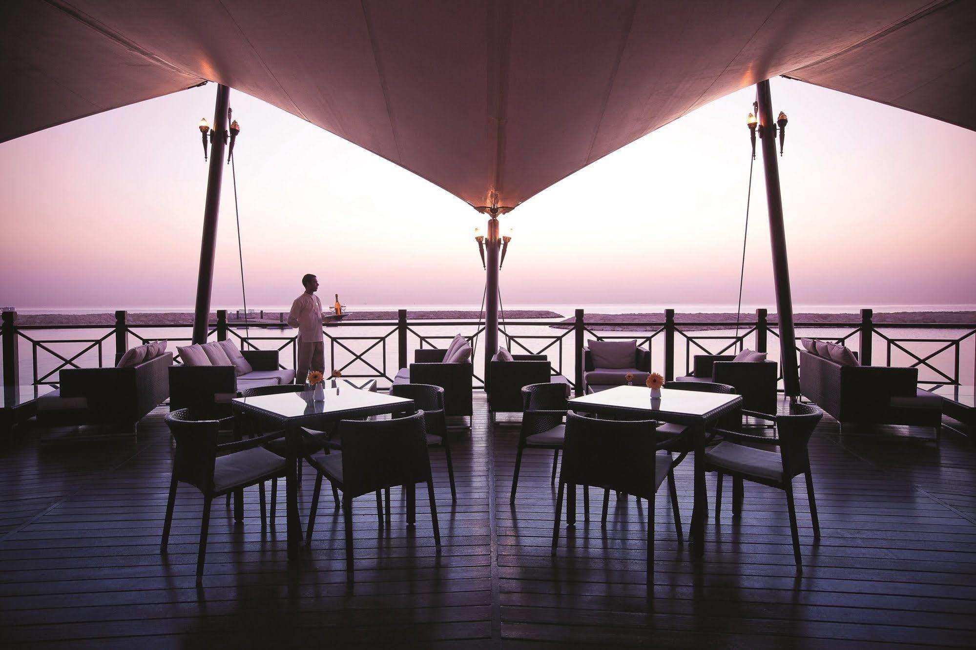 โมเวนพิก อัล โคบาร์ บีช Hotel อัลโคห์บาร์ ภายนอก รูปภาพ